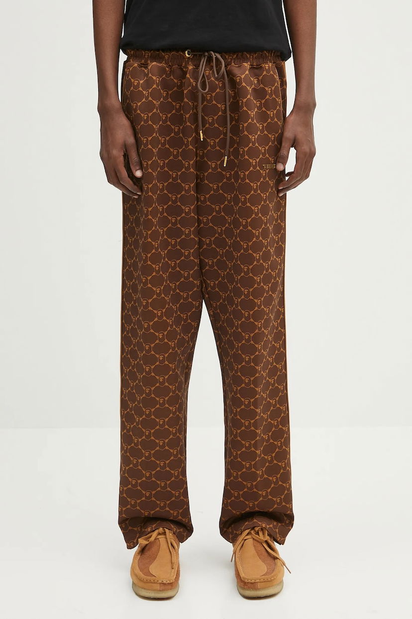 Verryttelyhousut BAPE A Bathing Ape College Monogram Relaxed Fit Pants Ruskea | 1L30152311