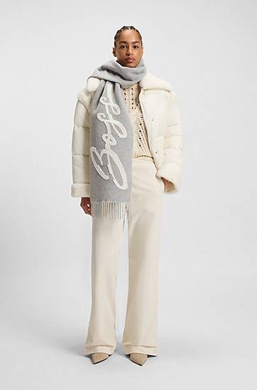 Huivi BOSS Wool-blend Scarf with Script Logo and Fringes Harmaa | 50558654, 1