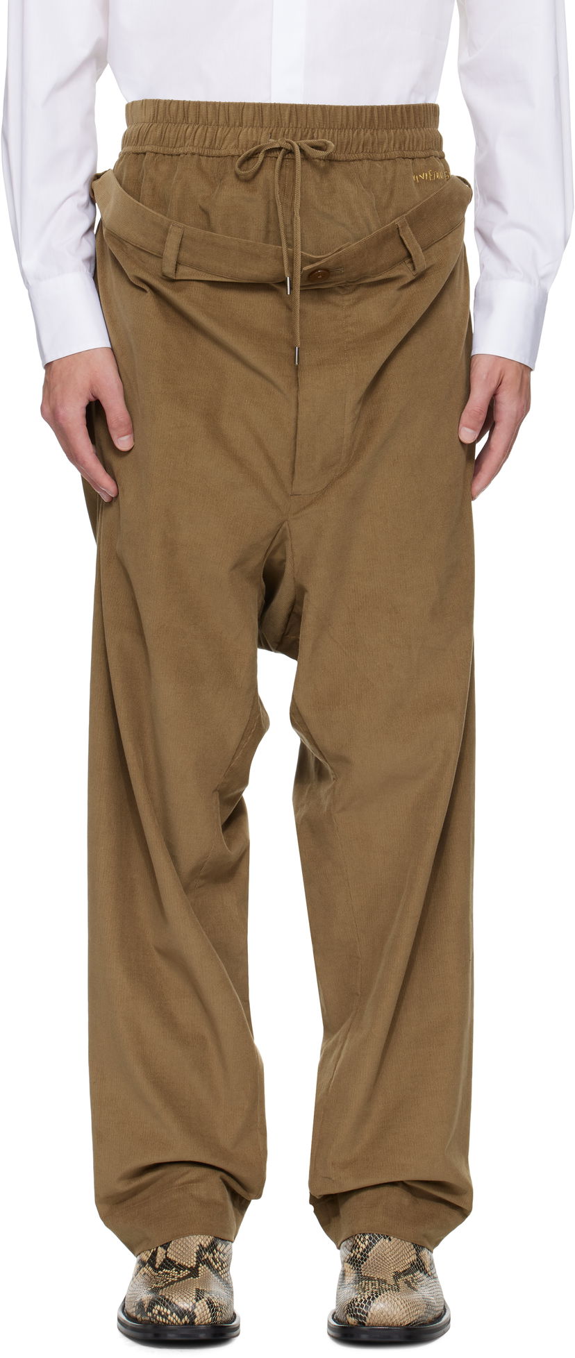 Housut Vivienne Westwood Vivienne Westwood Builder Drop Crotch Corduroy Trousers Ruskea | 2F01001R-W0186-