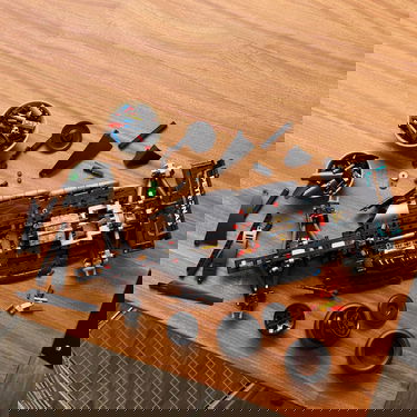 Keräilykelpoinen LEGO Technic 42171 Mercedes-AMG F1 W14 E Performance Monivärinen | 42171LEG, 2