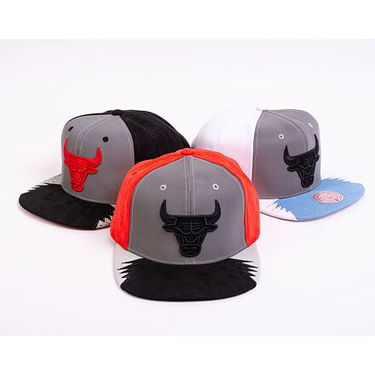 Korkki Mitchell & Ness Day 5 Snapback Chicago Bulls Punainen | HHSS1102-CBUYYPPPGYRD, 2