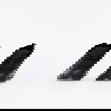 Tennarit ja kengät On Running W Cloudnova Musta | 26.99814, 3