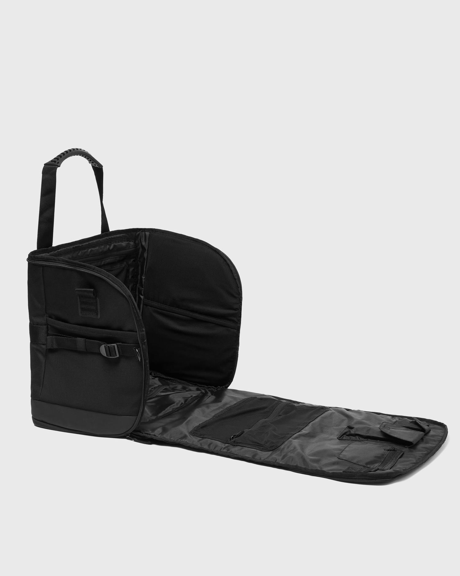 Matkalaukku OAKLEY LATITUDE Expedition Bag Musta | FOS901941-02E, 1