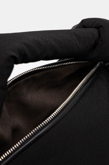Olkalaukku JW Anderson JW Anderson The Jwa Puffy Corner Bag Musta | HB0640.FA0382.999, 4