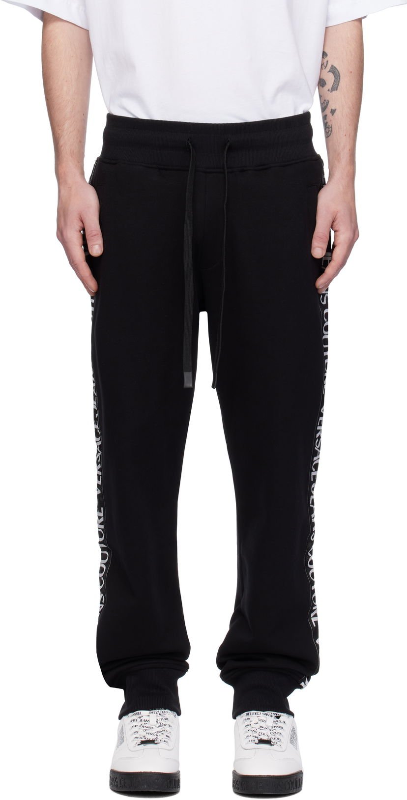 Verryttelyhousut Versace Logo Tape Sweatpants Musta | E77GAAC02_ECF02C