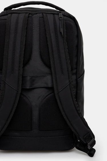 Reppu EASTPAK Black Tecum F Cnnct Backpack Musta | EK0A5BE91F51, 2