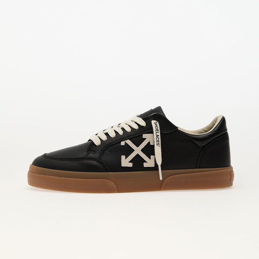 Tennarit ja kengät Off-White Off-White New Low Vulcanized Musta | OMIA293S25LEA001100B