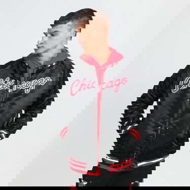 Bomber-takki Mitchell & Ness Bomber NBA Lightweight Satin Jacket Bulls Musta | 18013, 0