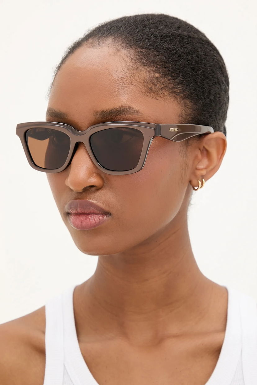 Aurinkolasit Jacquemus Jacquemus CARRE Sunglasses Ruskea | JAC109C1SUN
