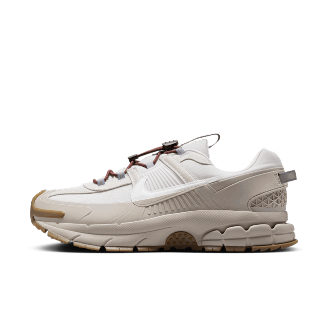 Tennarit ja kengät Nike Zoom Vomero Roam "College Grey & White Gum" Beige | HV4294-009