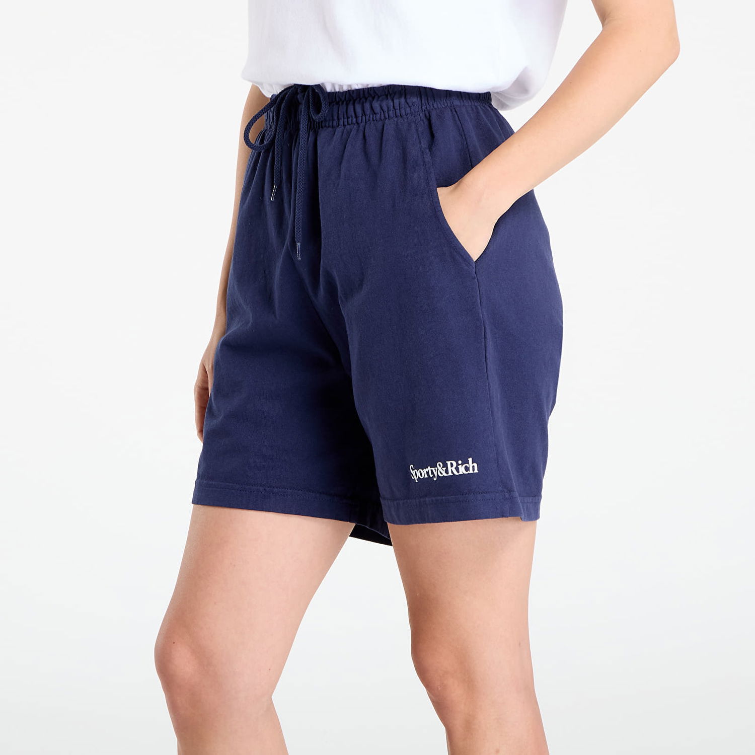 Shortsit Sporty & Rich Serif Logo Gym Short UNISEX Dark Navy Tummansininen | SH039602300BL106, 1
