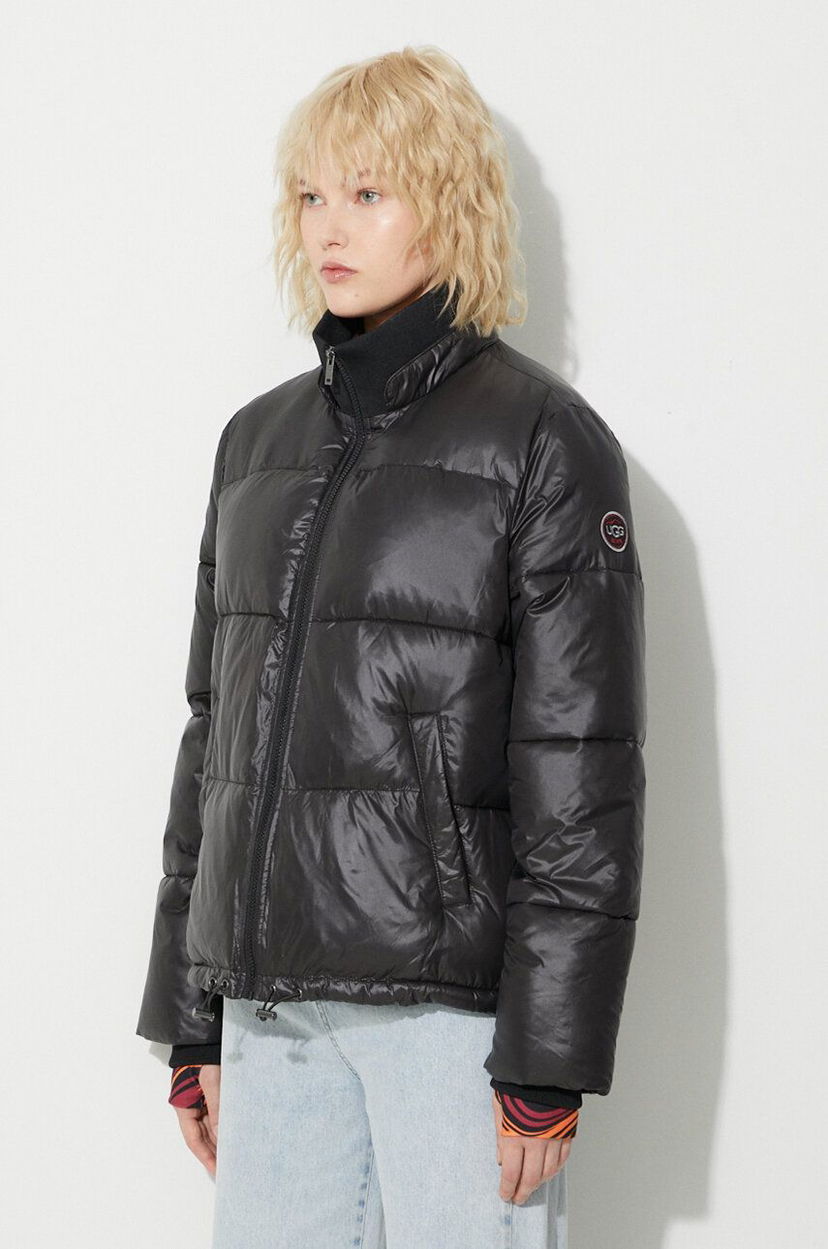 Puffer takki UGG Izzie Puffer Jacket Musta | 1105651.BLK