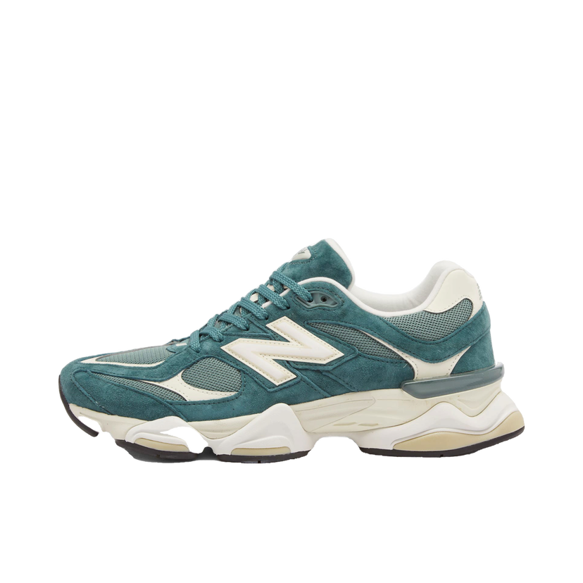Tennarit ja kengät New Balance 9060 Size UK 10 Vihreä | U9060EEK