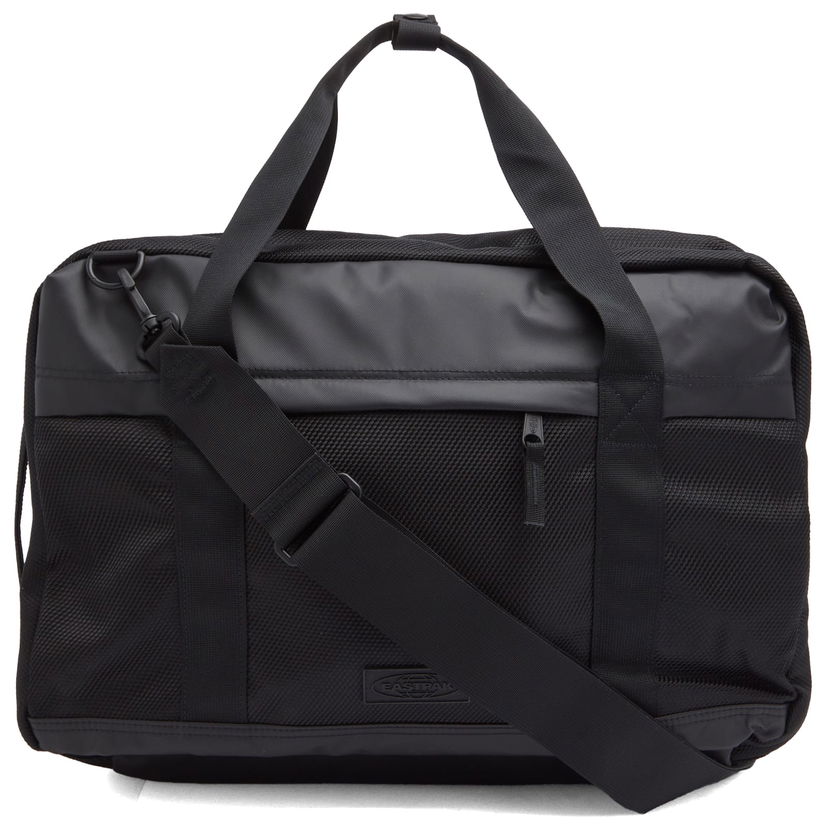 Matkalaukku EASTPAK Multipak CNNCT Coat Travel Bag Musta | EK0A5BIY80W