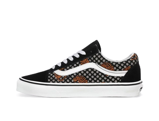 Tennarit ja kengät Vans Old Skool Musta | VN0A38G119M